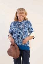 Load image into Gallery viewer, Ladies Adaptive Top With Combo Color